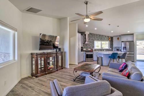 Desert Getaway With Mtn Views Near Joshua Tree!