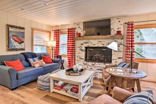 Darling Lake Arrowhead Cabin 1 Block To Lake!