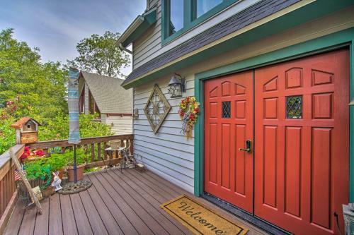 Bright Lake Arrowhead Home With Spacious Deck!