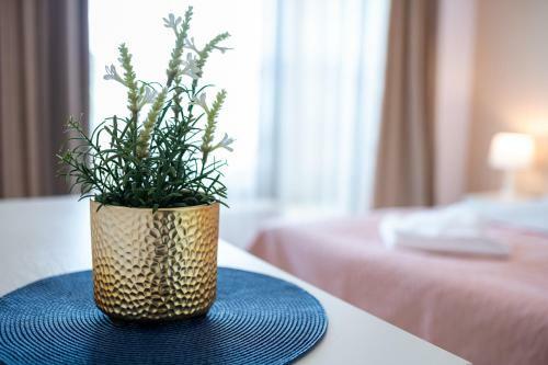 La Mer Luxury Apartments