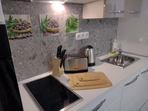 Summer Apartments Destination Bulgaria 2000 Crown,imperial,panorama Fort