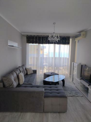Summer Apartments Destination Bulgaria 2000 Crown,imperial,panorama Fort