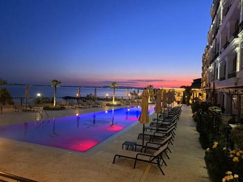 Onyx 2 Private Beach Apartment
