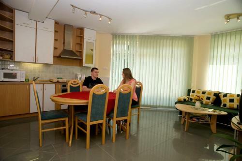 Marianna Apartmanh�z
