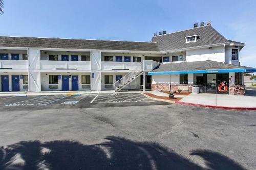 Motel 6 Fremont North