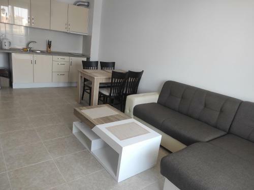 Green Life Sozopol Panorama Apartment