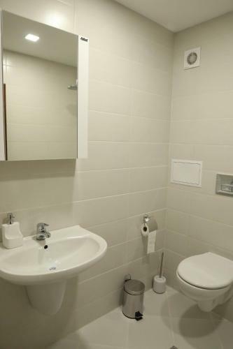 Krichim Apartments,three-bedroom, Large Apartment, Top Center