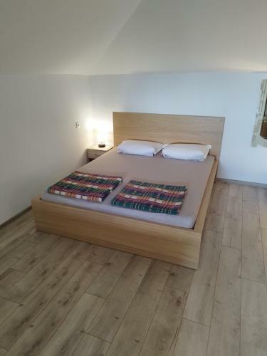 Hostal ???? ????????