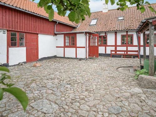 Holiday Home Svaneke XIV