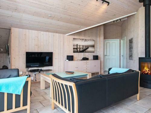 Holiday Home Tarm Lxxv