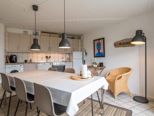 Holiday Home Fan� Ccvi