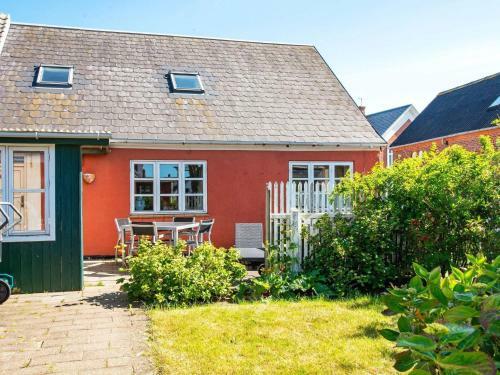 Holiday Home Fan� Ccviii