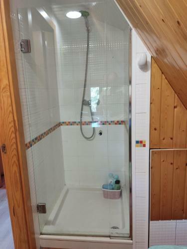 Caba�a Con Piscina