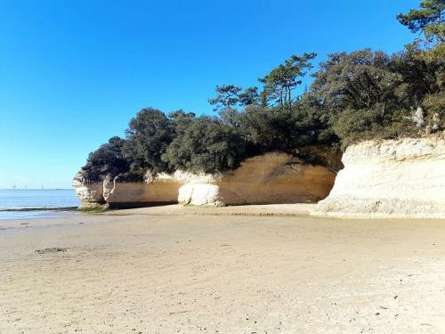 Hostal Les Vieilles Pierres