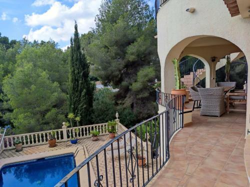 Villa Monza With Heated Pool