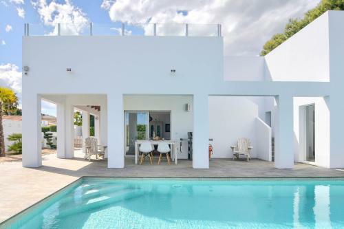 Villa Graham Holiday Rentals - Calma