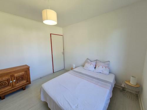 La Cabane Des Pr�s ~maison Chaleureuse Proche Lac