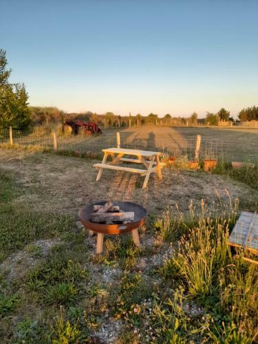 Huckleberry Glamping Lodge