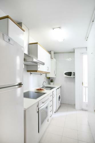 Apartamento Sant Jordi Pisos - Consell de Cent