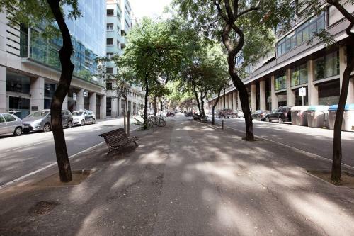 Letsgo Diagonal Avenue Apartment