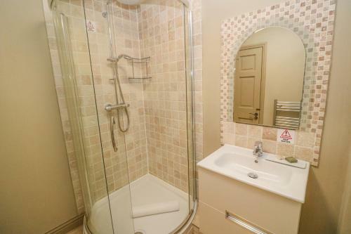 Bodmin Country House