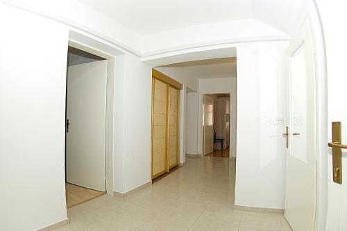 Apartments Tomato