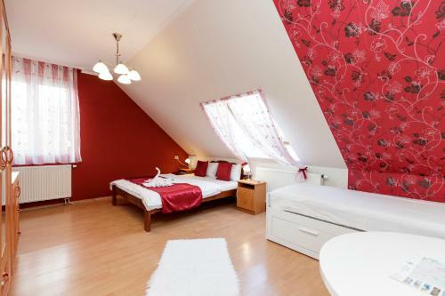 Almafa Apartmanh�z