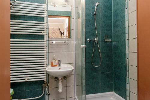 Almafa Apartmanh�z