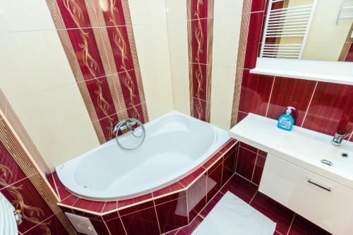 Almafa Apartmanh�z