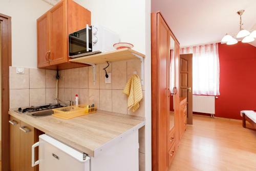 Almafa Apartmanh�z