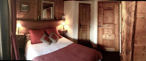 Hostal Chalet Aline
