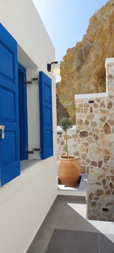 Meraki Beachfront
