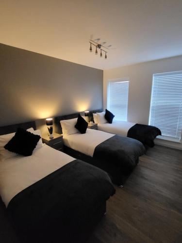 Stylish Jewellery Quarter Apartment (Sleeps 7)