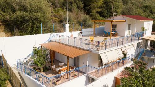 Apartamento Althea - Cozy With Spacious Terrace Views