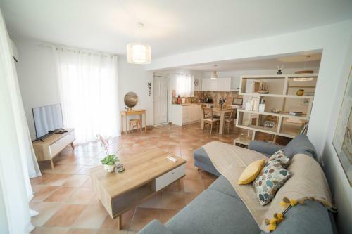 Apartamento Azalea - Modern Studio With Sea View