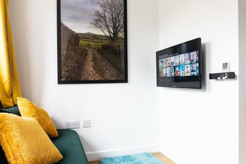 Kelston View By Cliftonvalley Apartments