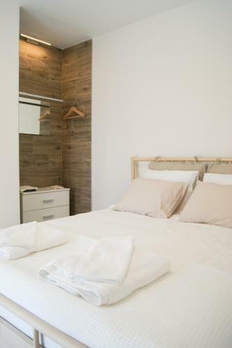 My Oneiro City Apartments