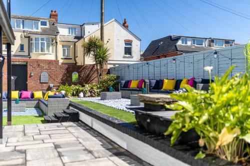 Empress Hall Blackpool By Charles Alexander Short Stay