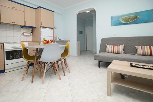 Blue Deluxe Apartment