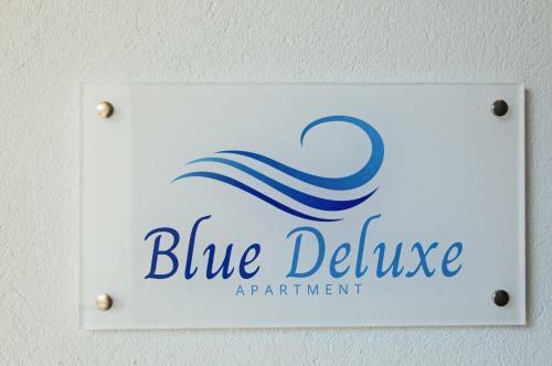 Blue Deluxe Apartment