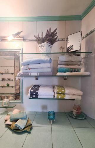Bay View Apartment