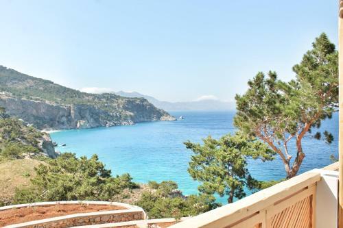 Akropolis Village Complex Of Luxury Residence