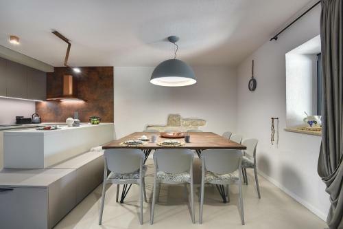 Casa Evina