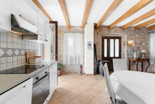 Villa Ladybug