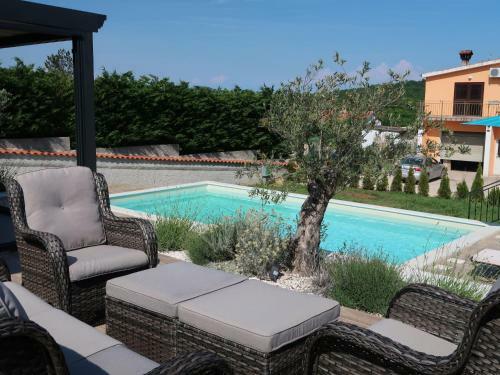 Holiday Home Villa Krasna