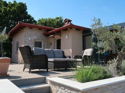 Holiday Home Villa Krasna