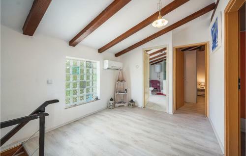 Three-bedroom Holiday Home In Labin
