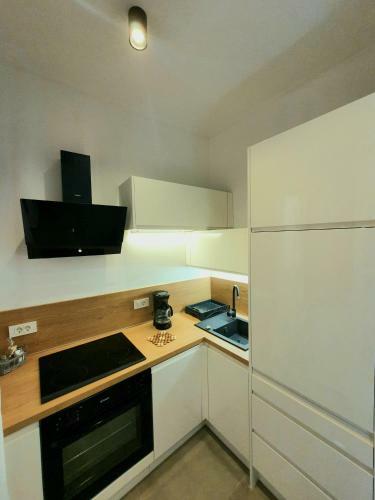 Cozy Studio Apartment Leprin In Labin Old Town