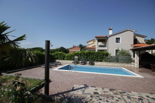 Apartments Fjolla