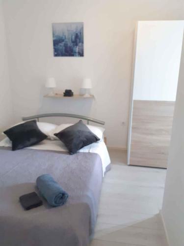 Apartments In Marina 42468